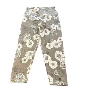 Mono B Floral White and Gray Leggings